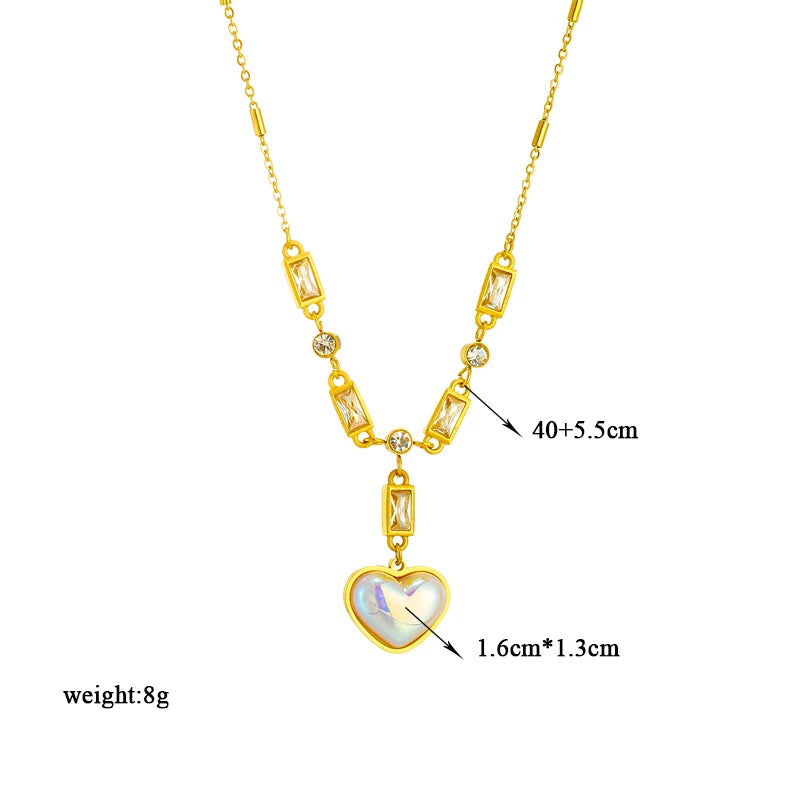 Velora necklace