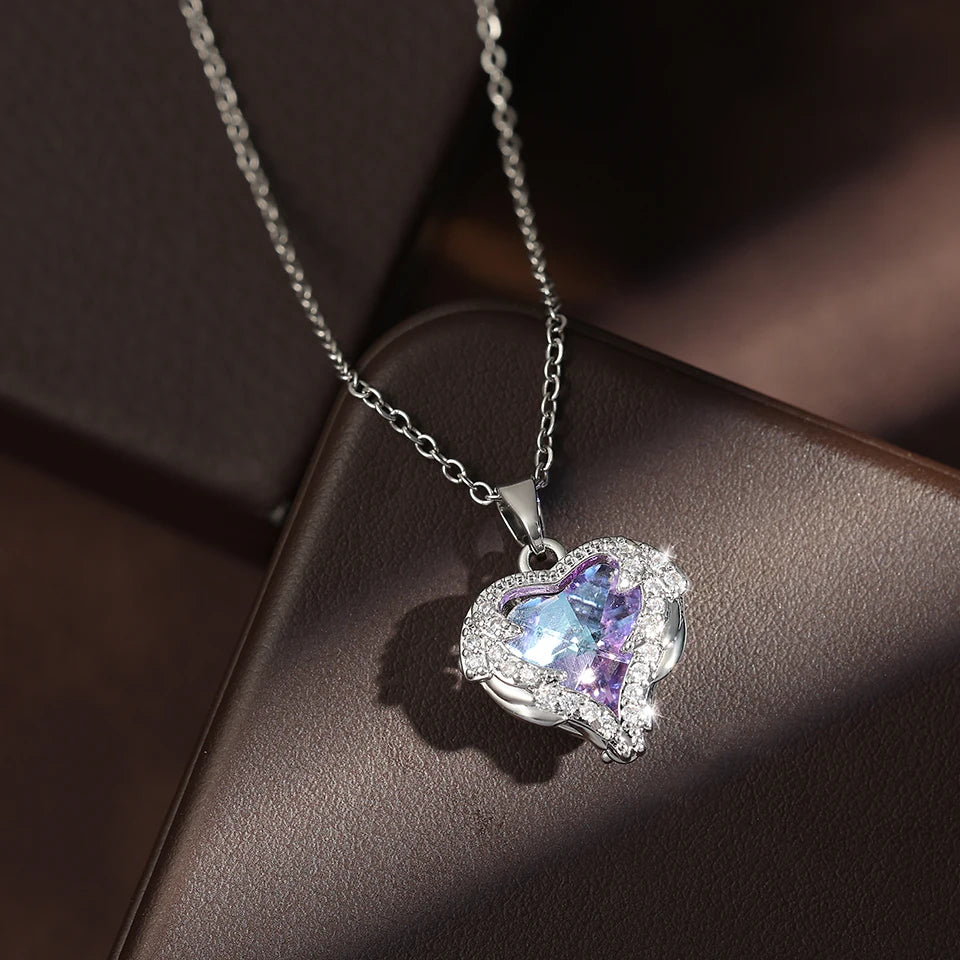 Luvina necklace