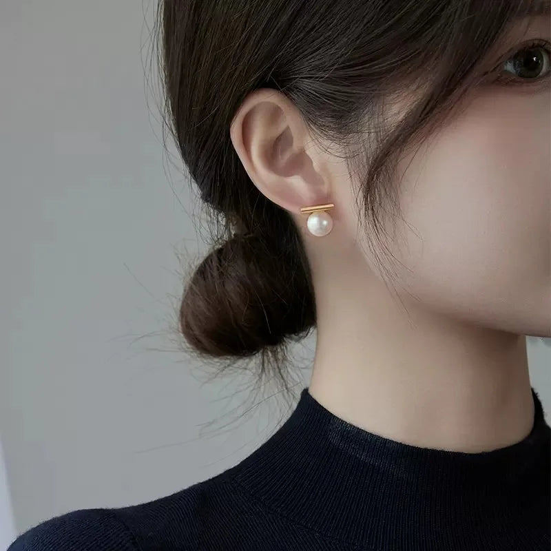 Pearlia Ear