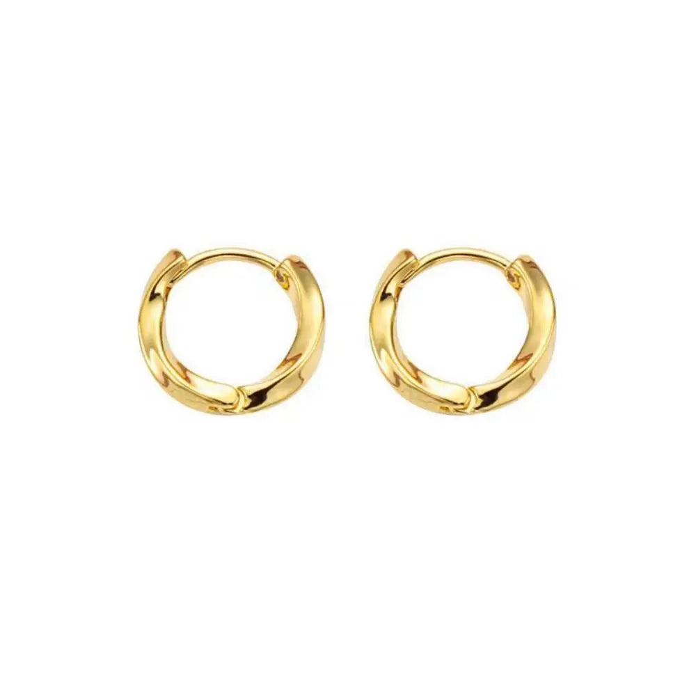 Solenne Ear