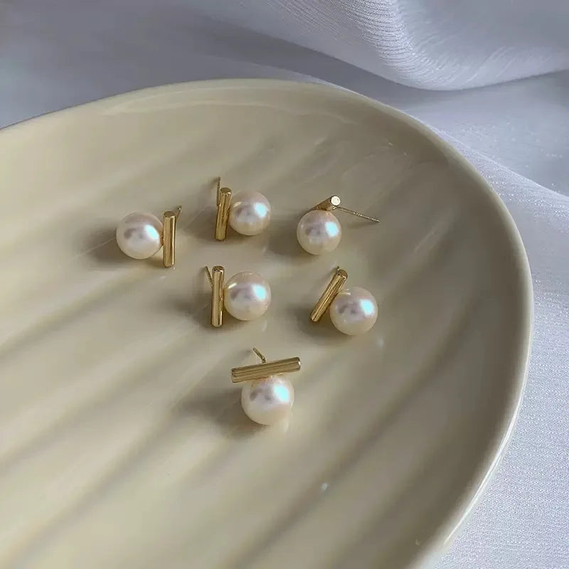 Pearlia Ear