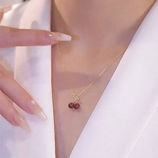 Liora necklace